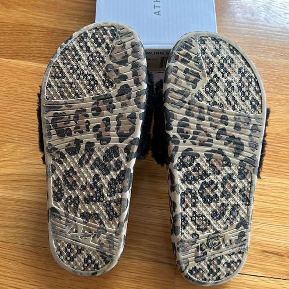 APL shearling slide size 8 - Picture 4 of 4